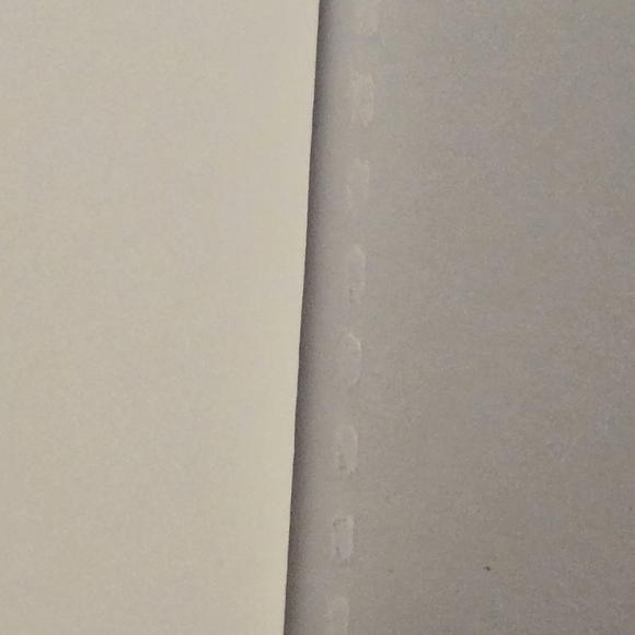 Sunny Vibes: Snuggly Christmas Colouring Book, 20 Single-Sided Images - Picture 6 of 6